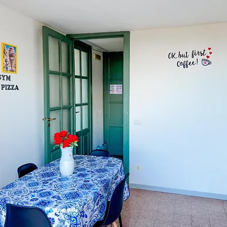 Toctoc - Big With Two In Center Apartment *