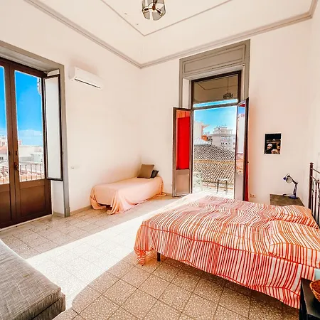 Toctoc - Big With Two In Center Apartment Catania