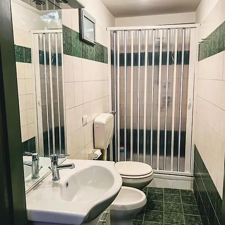 Toctoc - Big With Two In Center Apartment Catania